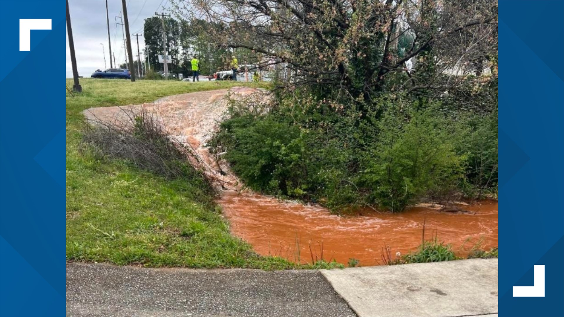 Water main break King Springs Rd. at South Cobb Dr. in Smyrna