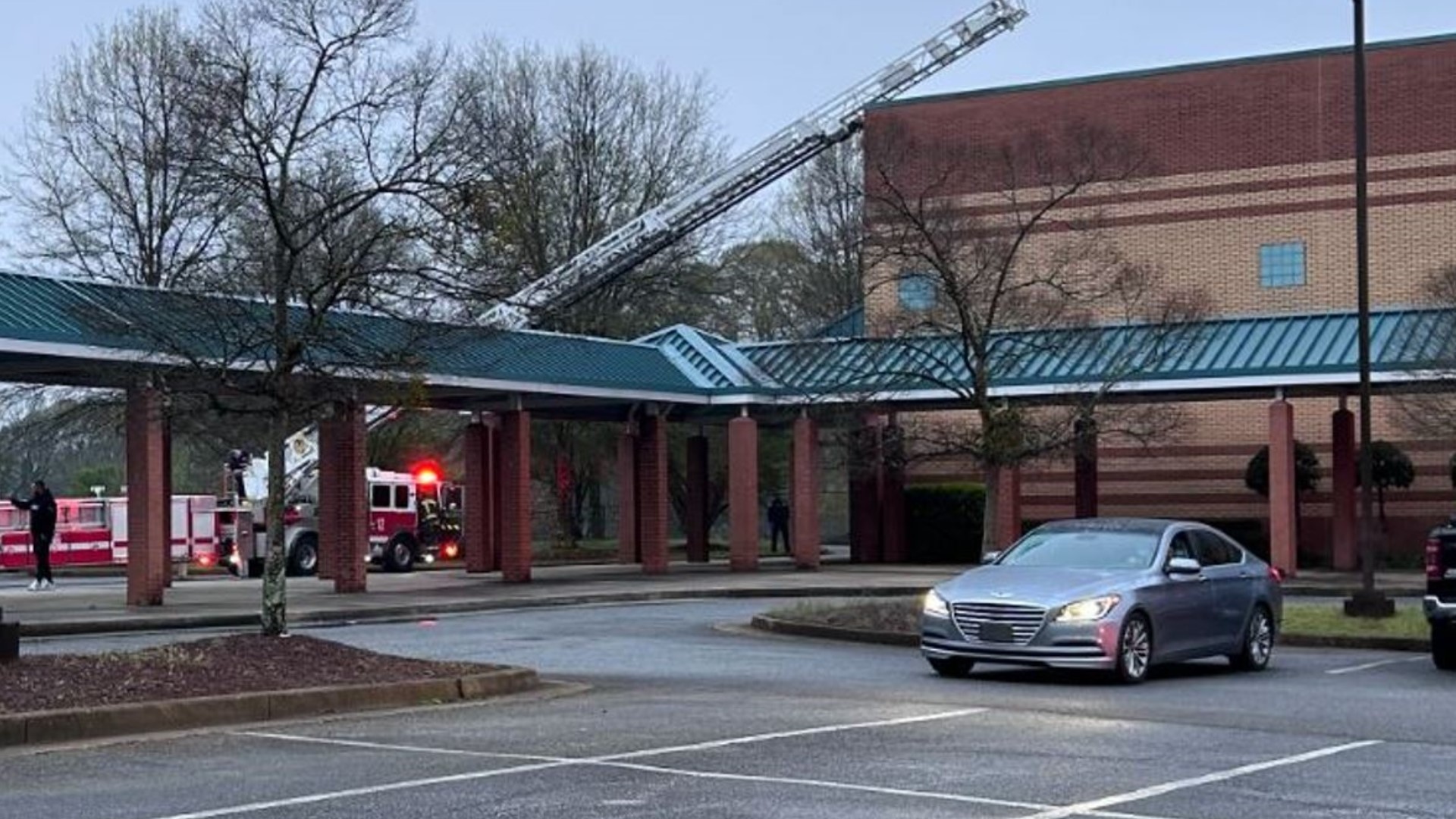 Dobbs Elementary School Atlanta evacuation carbon monoxide | 11alive.com