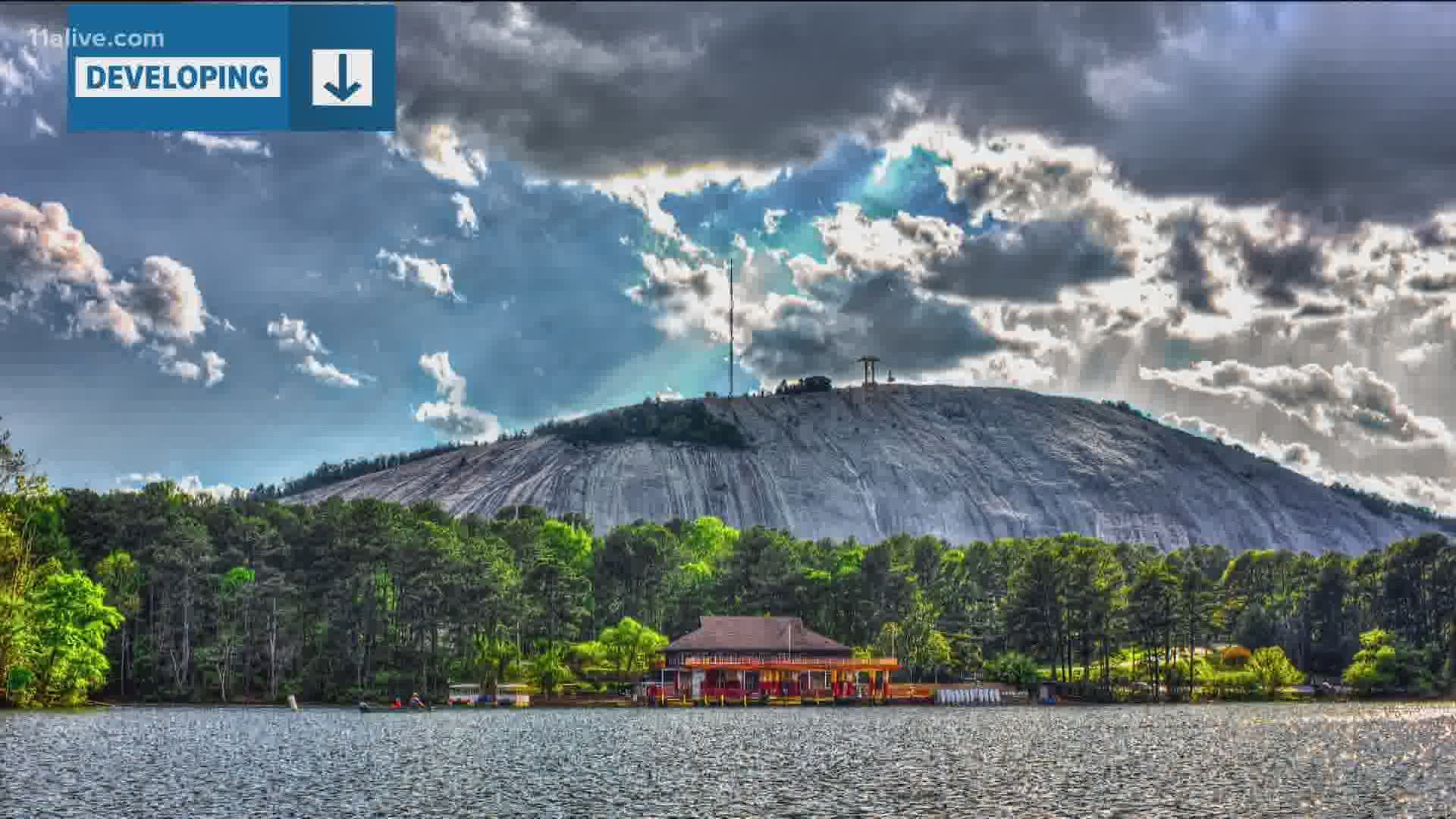 are dogs allowed in stone mountain park