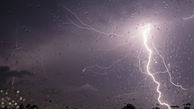 Scattered showers, thunderstorms move into north Georgia | Live updates
