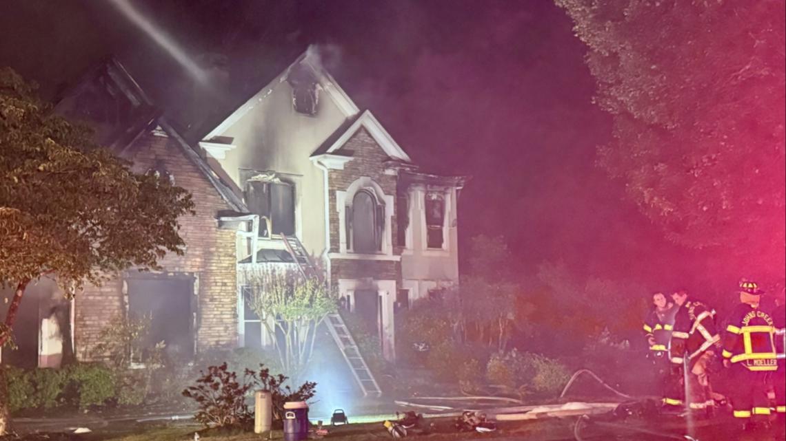 No injuries as fire tears through Johns Creek house