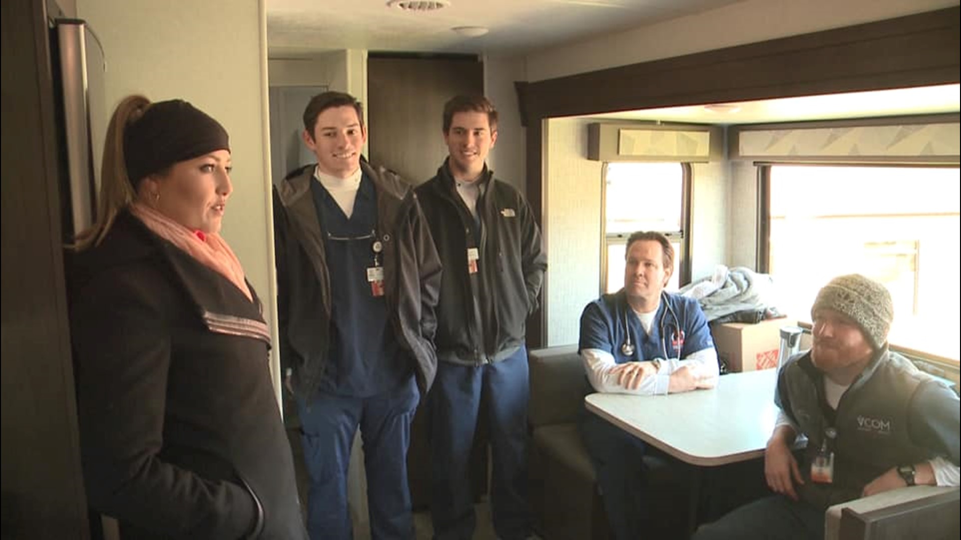 Christie Ethridge has a candid conversation with a group of Auburn medical students that decided to step up and help the victims in their neighboring county. Here's your latest "Behind the Headline."
