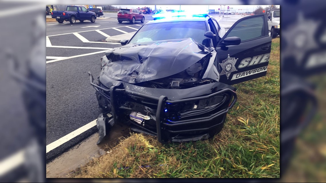 Dawson County Deputy injured in morning wreck
