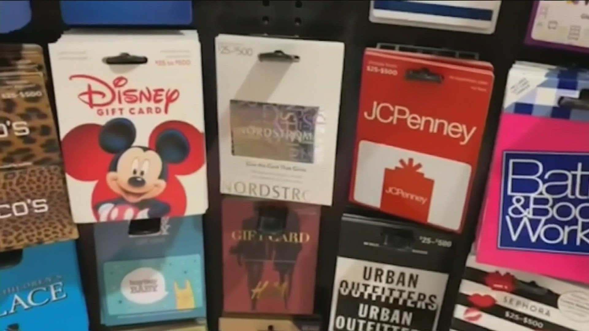 How To Avoid The 8 Latest  Gift Card Scams