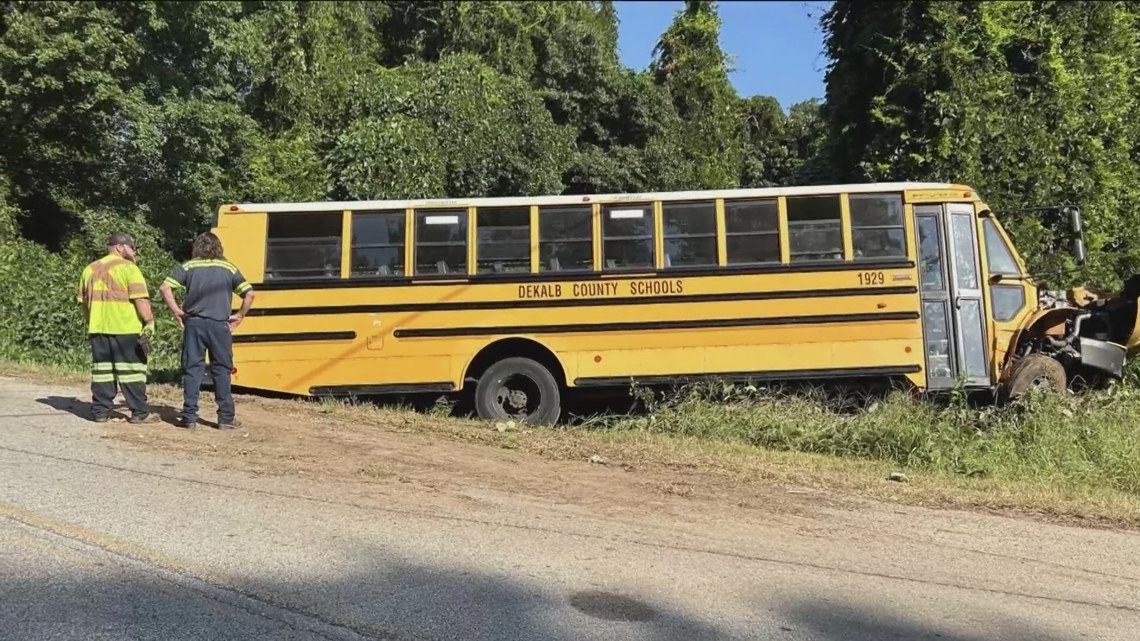 19-20 students taken to hospital after school bus accident in DeKalb ...