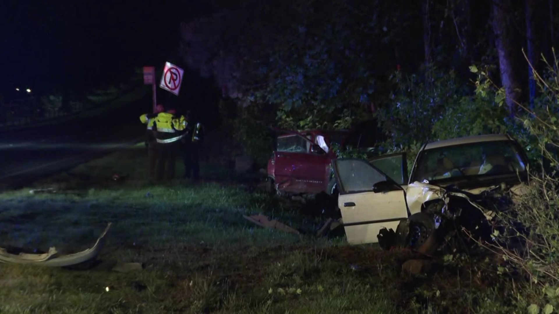 Six people were hurt, including two children, after a multi-vehicle crash near South Fulton Parkway Friday night, Union City officials said.