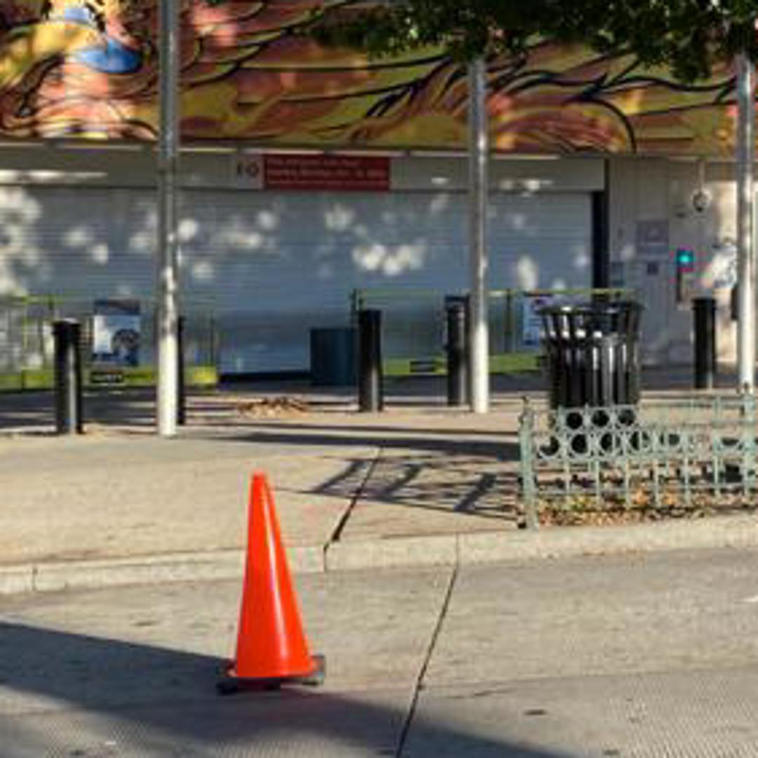 Peachtree Street entrance at Five Points MARTA station now closed ...
