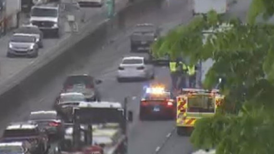 I 285 North traffic Atlanta Cobb County wreck and debris | 11alive.com