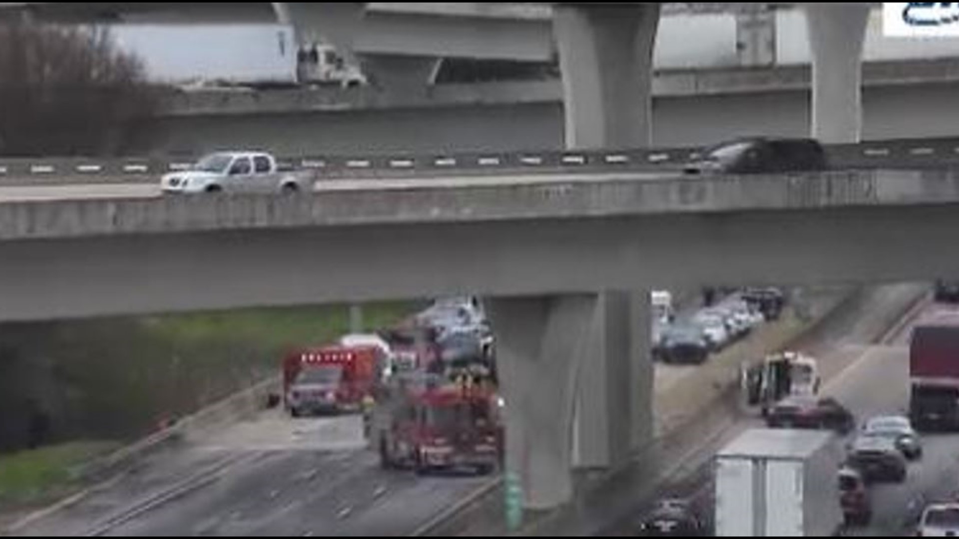 I 285 traffic shutdown in DeKalb County after accident | 11alive.com
