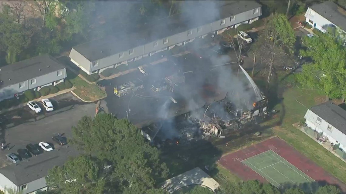 College Park St. James Place apartment fire Riverdale Rd. | 11alive.com