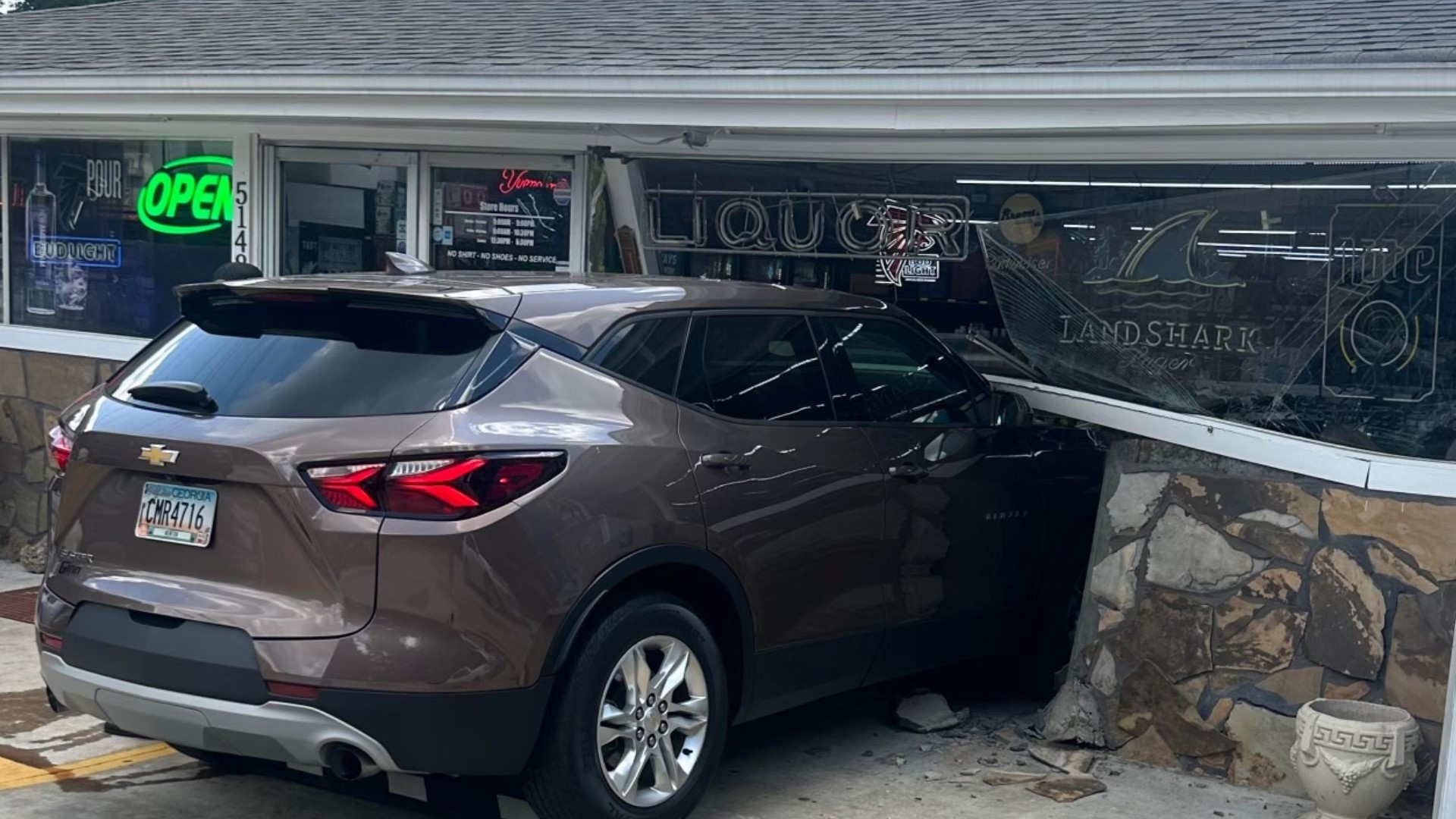 Covington Hester's Package Store SUV crash