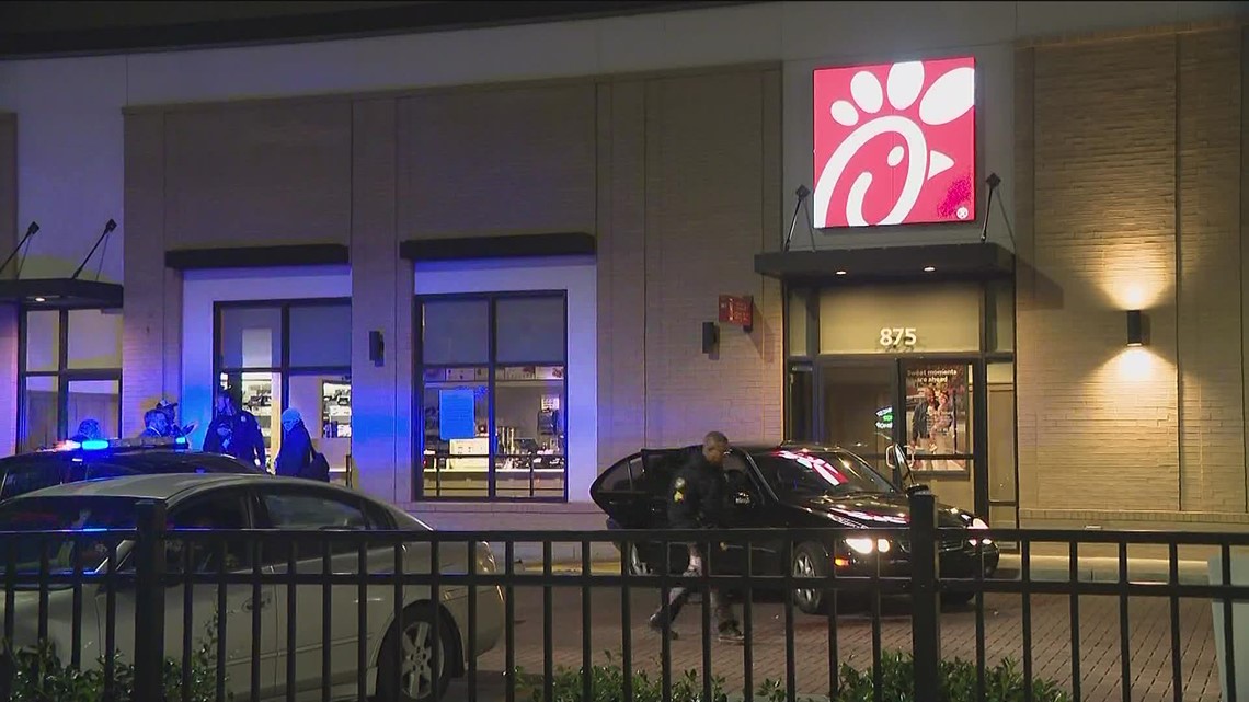 16-year-old-arrested-in-shooting-at-atlanta-chick-fil-a-police