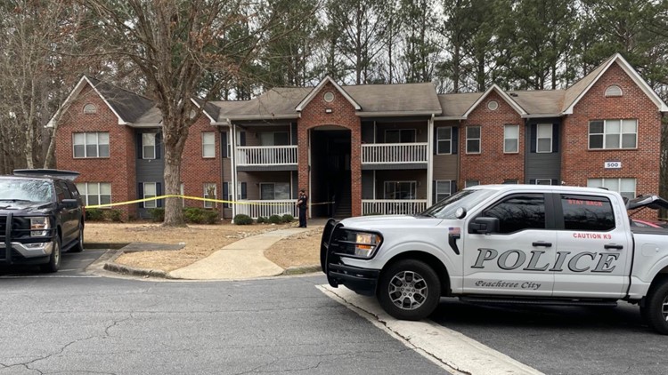 Peachtree City Police launch homicide investigation after 15-year-old found dead in apartment