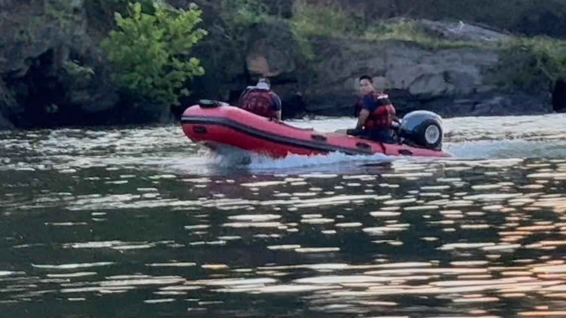 Authorities identify teen missing after empty boat found circling Allatoona Lake