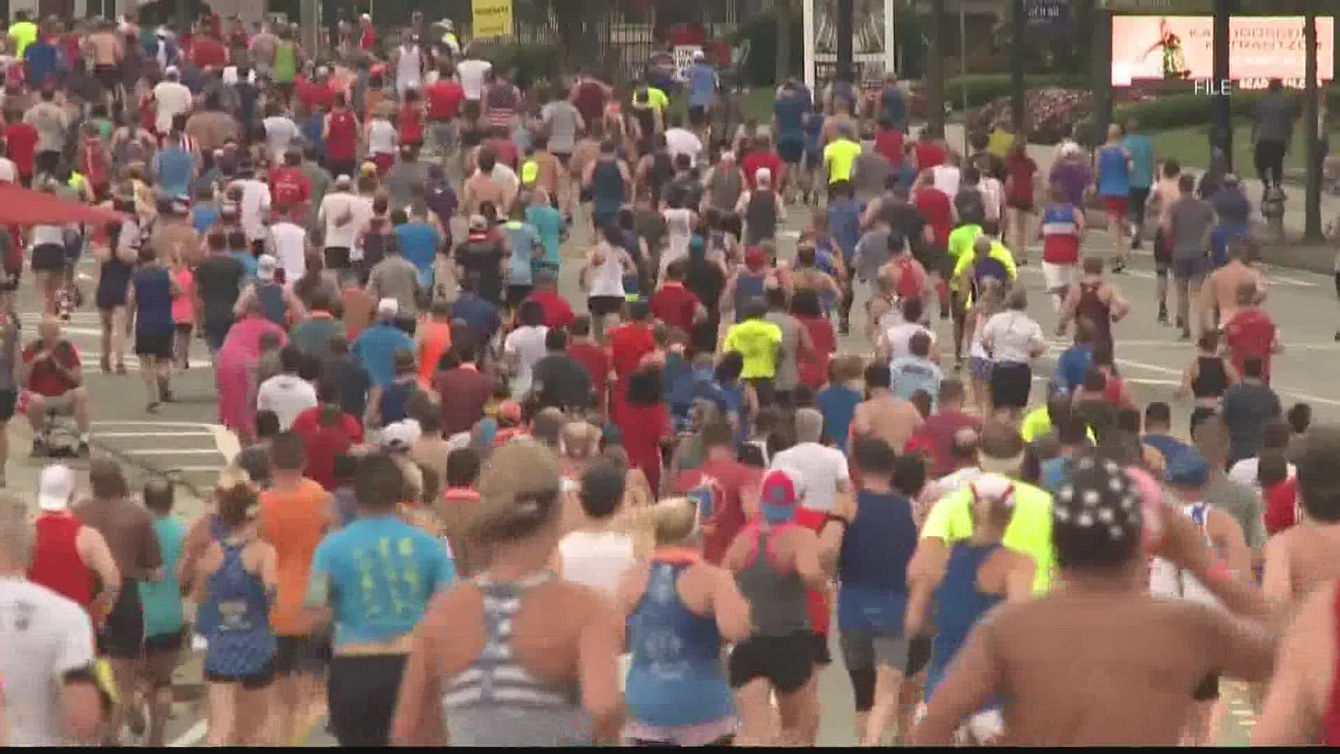 The AJC Peachtree Road Race is looking for "Start wave" volunteers and for people to run the water stops.