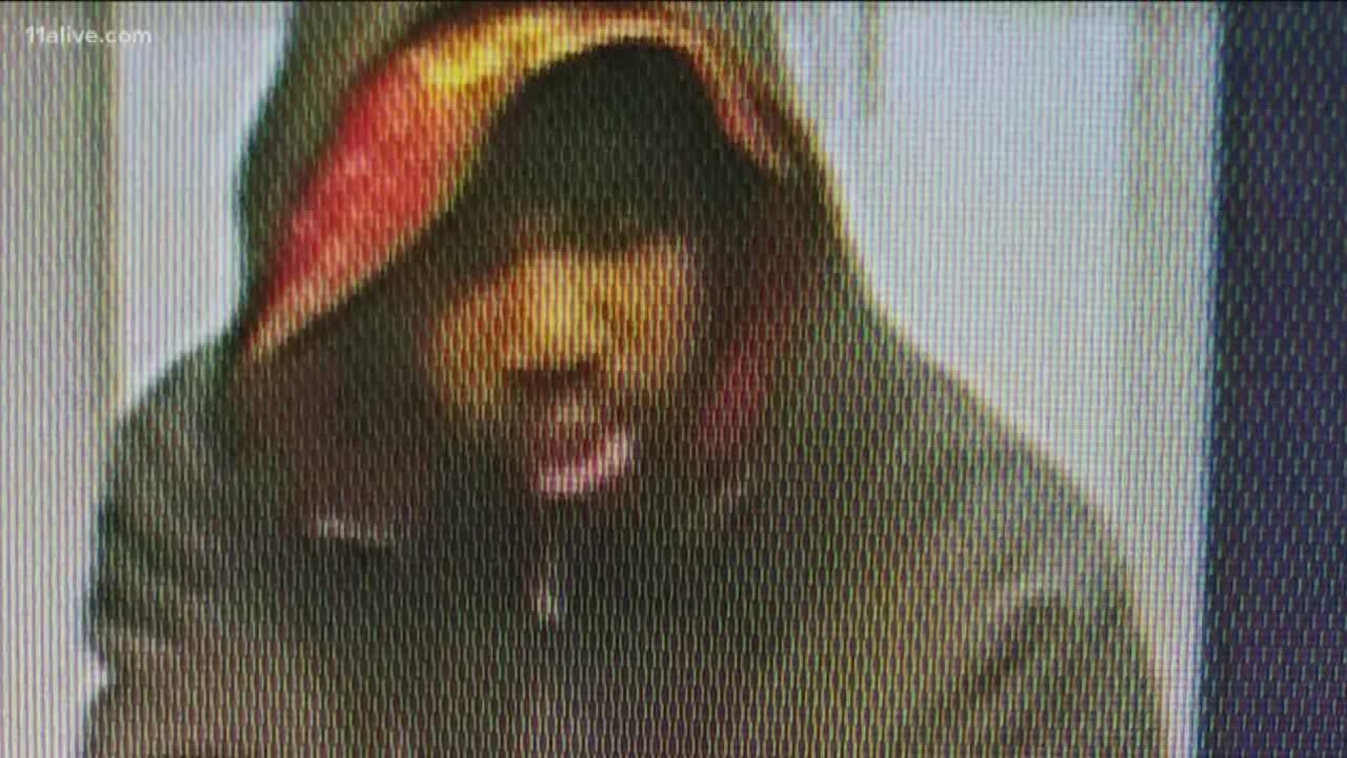 Photos released of suspect in soutwest Atlanta gas station shooting