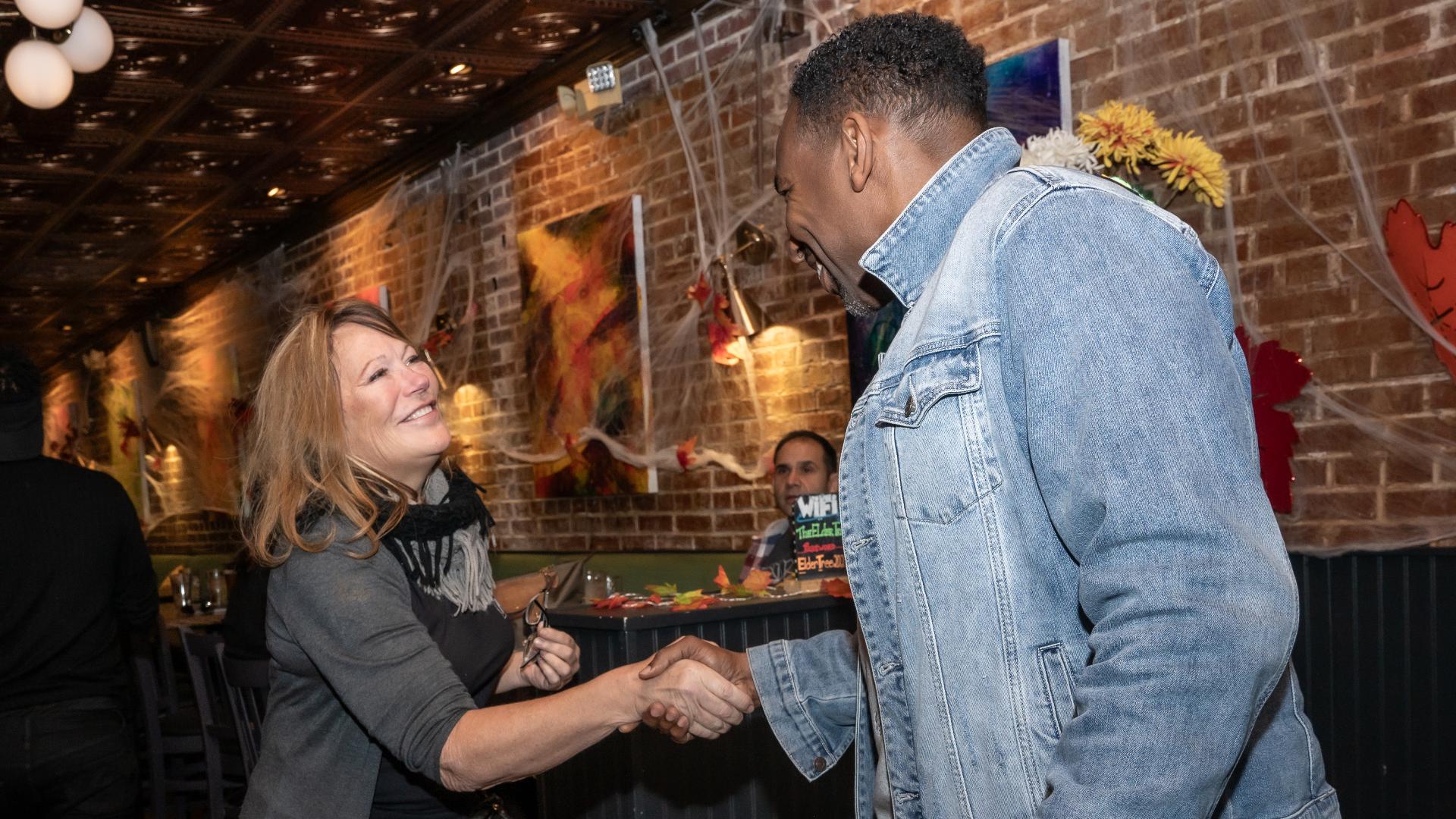 Atlanta Small Business Saturday: Mayor Dickens' tour | 11alive.com